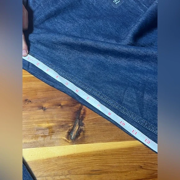 Wide-Leg Dark Blue Jeans - Picture 11 of 12